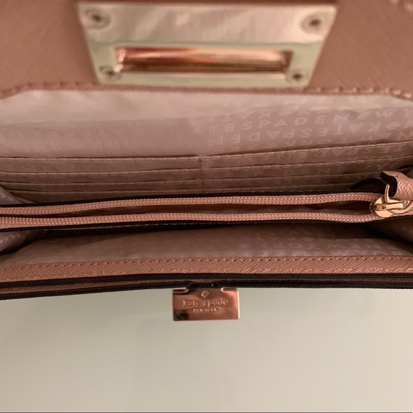 Kate Spade Tan/Beige crossbody - Picture 4 of 6